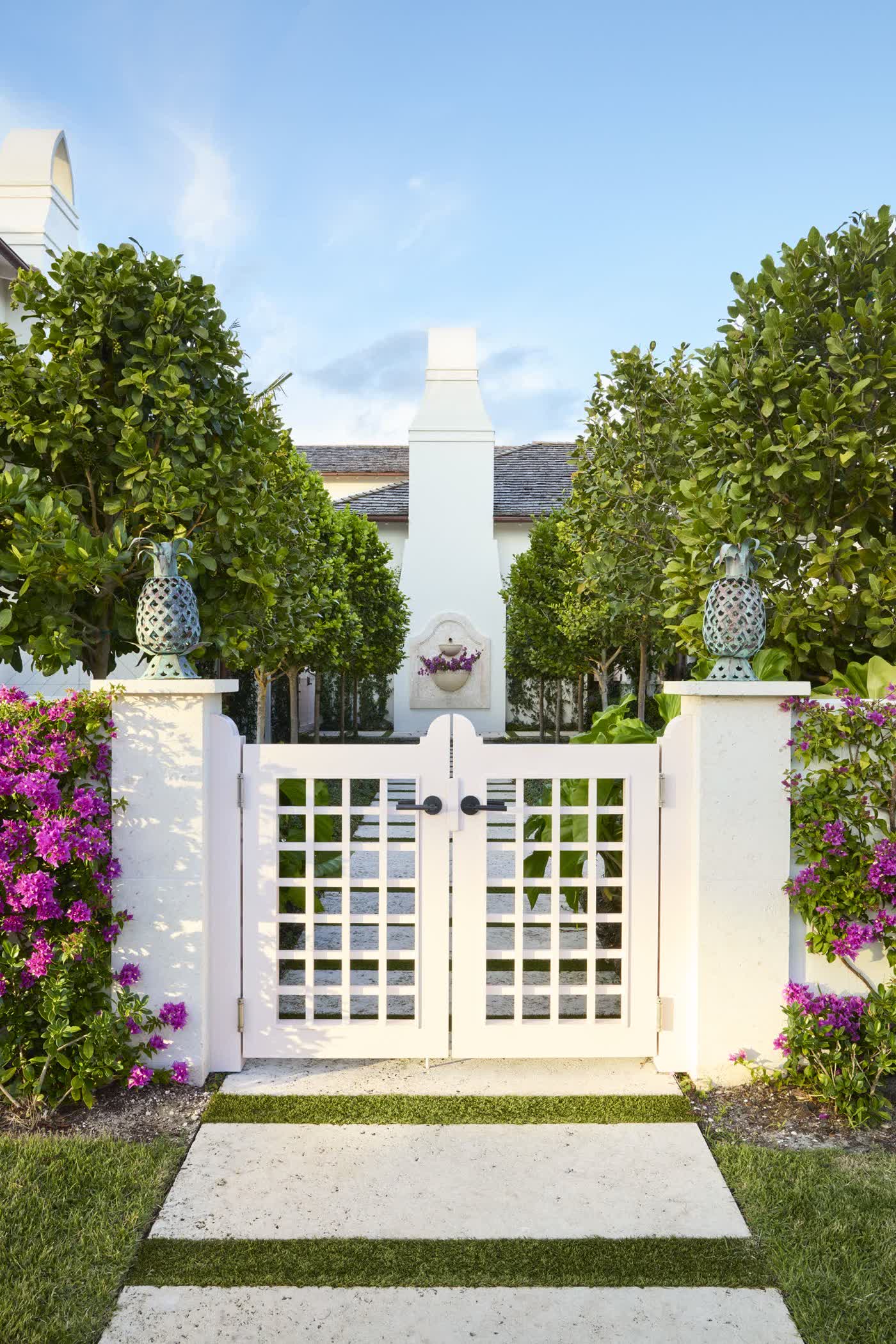 Lattice gate and pineapple finials